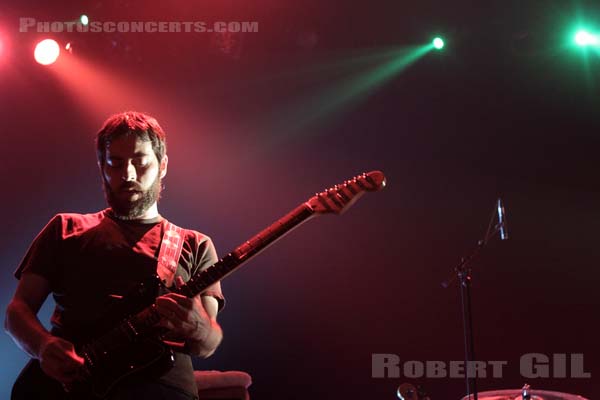 EXPLOSIONS IN THE SKY - 2011-05-20 - PARIS - Le Bataclan - 